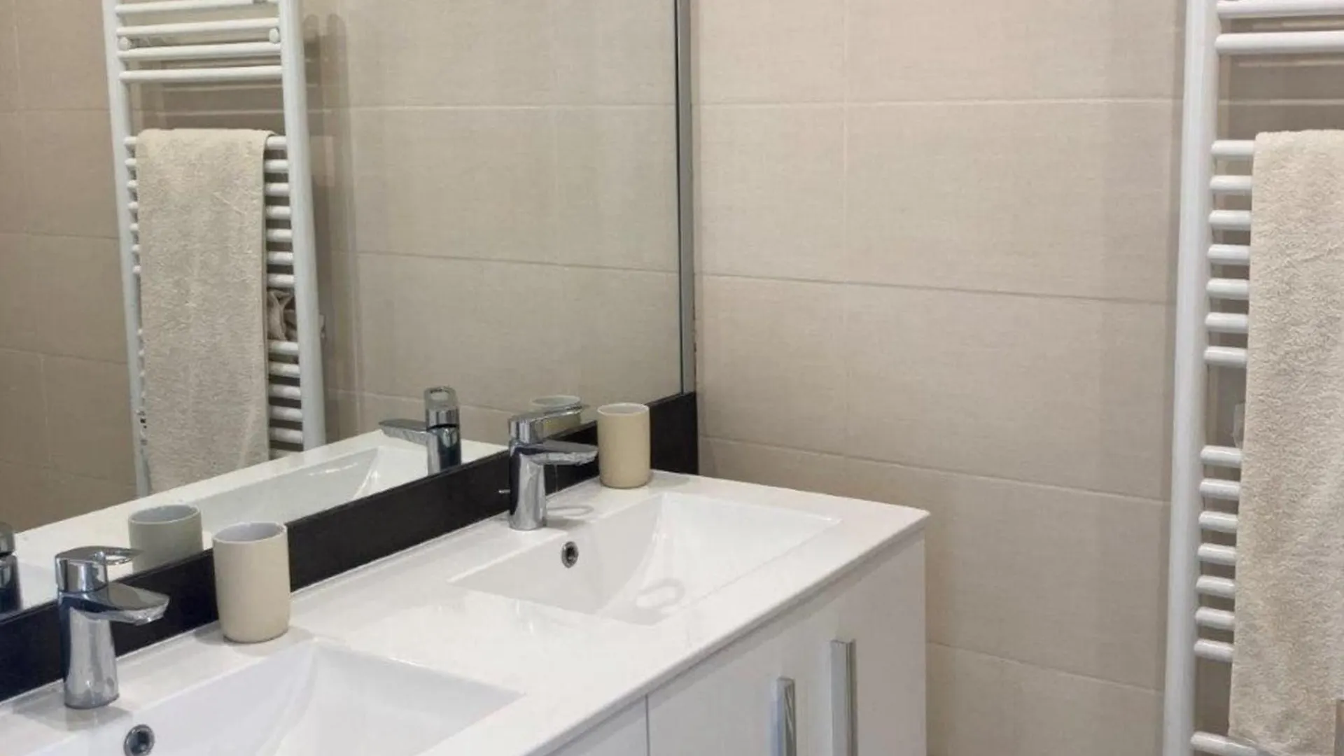 קאן Beautiful Family Cocoon Of 65 M Close To The Sea